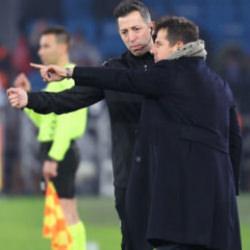 Emre Bel&ouml;zoğlu'ndan &ccedil;ok b&uuml;y&uuml;k tepki: Galatasaray forması olsa kırmızı kart &ccedil;ıkar mıydı?