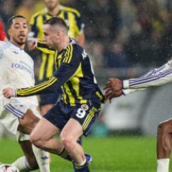 Fenerbah&ccedil;e, Avrupa Ligi'nde ilk 24'&uuml; garantiledi! İşte son puan durumu