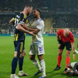 Fenerbah&ccedil;e'ye k&ouml;t&uuml; haber: Skriniar kritik ma&ccedil;ta yok