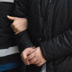 FET&Ouml; h&uuml;k&uuml;ml&uuml;s&uuml; eski emniyet m&uuml;d&uuml;r&uuml; ile eski polis yakalandı