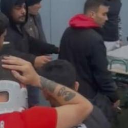 Futbol ter&ouml;r&uuml; İstanbul'da kendisini g&ouml;sterdi! Futbolcular hastanelik oldu