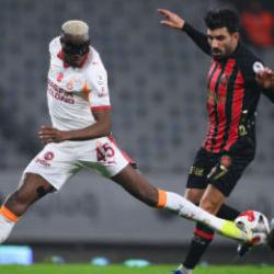 Galibiyette 'Osimhen' detayı: 'G&uuml;n&uuml;n &ouml;zel anlarından biriydi'