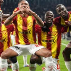 G&ouml;ztepe Avrupa aşkına! Sahasında 3 golle kazandı