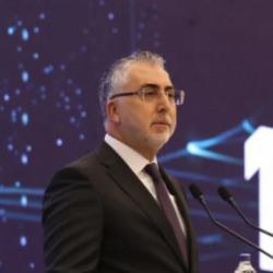 İş&ccedil;i ve işveren i&ccedil;in k&ouml;kl&uuml; değişim! &Ccedil;alışma hayatında d&ouml;n&uuml;ş&uuml;m masaya yatırıldı