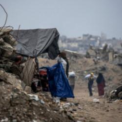 İsrail'den Gazze'de &ccedil;ok sayıda b&ouml;lgeye saldırı