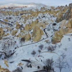 Kayadan oyma kilise, manastır ve şapeller!.. 2025&rsquo;te 1 milyonu aştı