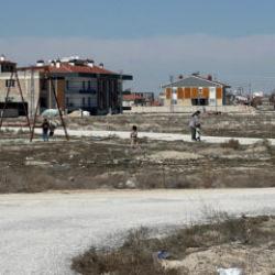 K&ouml;pek saldırısında &ouml;len minik Rana davasında iki m&uuml;d&uuml;re soruşturma izni