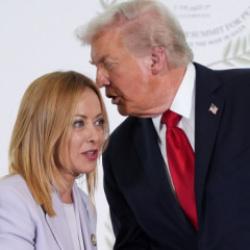 Meloni'den Nobel'i Trump'a vermek i&ccedil;in şartlı teklif