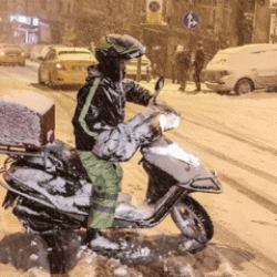 Sakarya'da motokuryelerin trafiğe &ccedil;ıkması yasaklandı