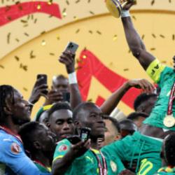 Şampiyon olan Senegal sahadan &ccedil;ekilmişti: Mane'nin takımını nasıl ikna ettiği ortaya &ccedil;ıktı