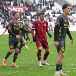 S&uuml;per Lig efsaneleri 2. Lig'de karşılaştı! 5-0'lık tarihi skor