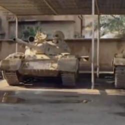 Suriye ordusu, YPG'li ter&ouml;ristlerin ka&ccedil;arken geride bıraktığı tankları ele ge&ccedil;irdi