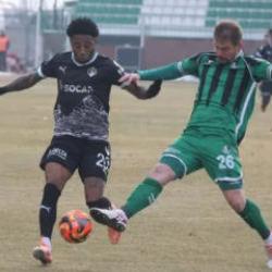 Tek golle Sakaryaspor'u ateşe attılar