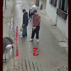 Tekirdağ'da eli silahlı bir grup &ccedil;ocuğun g&ouml;r&uuml;nt&uuml;s&uuml; herkesi korkuttu