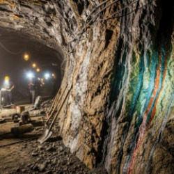 Toprağın altından servet fışkırıyor! 694 milyon tonluk dev keşif! 