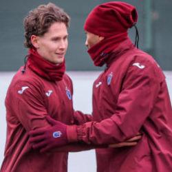 Trabzonspor'un yeni transferi ilk antrenmanına &ccedil;ıktı