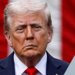 Trump "kararlı" baskıya devam ediyor! Askeri se&ccedil;enek masada