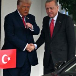 Trump'tan s&uuml;rpriz T&uuml;rkiye ve Suriye a&ccedil;ıklaması: Erdoğan ile &ouml;nemli bir g&ouml;r&uuml;şme yapacağız