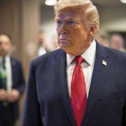 Trump'tan Davos d&ouml;n&uuml;ş&uuml; Gr&ouml;nland ve Barış Kurulu mesajı