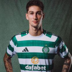 Yıldız futbolcudan S&uuml;per Lig ekibine su&ccedil;lama: 'Bunu kimse beklemez'