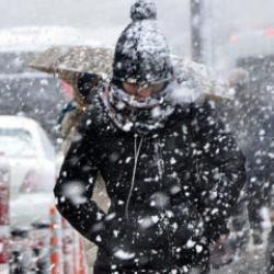 AKOM ve Meteoroloji uyarmıştı: İstanbul&rsquo;a kar mı yağacak? Uzmanlar a&ccedil;ıkladı