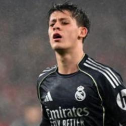 Arda G&uuml;ler, asist yaptığı ma&ccedil;ta oyundan alınınca &ccedil;ılgına d&ouml;nd&uuml;! Arbeloa'ya sert tepki