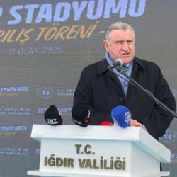 Bakan Bak: 'T&uuml;rkiye bir spor &uuml;lkesi olma yolunda ilerliyor'