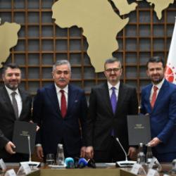 Basın İlan Kurumu ile Kredi Garanti Fonu arasında işbirliği protokol&uuml; imzalandı