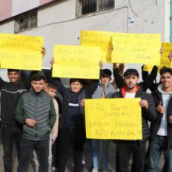 'Kibar Feyzo' filmi Adana&rsquo;da ger&ccedil;ek oldu: Gen&ccedil;ler başlık parası zulm&uuml;ne başkaldırdı