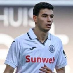 Beşiktaş'a transferi an meselesi olan Yasin &Ouml;zcan sakatlandı