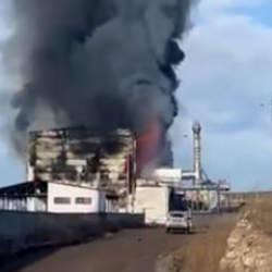 Enerji santralinde korkutan yangın: 1,5 saatte s&ouml;nd&uuml;r&uuml;ld&uuml;!