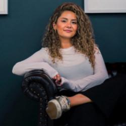 Forbes'un 2025 listesindeydi! G&ouml;k&ccedil;e G&uuml;ven tutuklandı! 52 yıl hapisle karşı karşıya