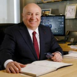 Fransa'da g&ouml;zaltına alınmıştı: Sani Şener'in ofisinden a&ccedil;ıklama geldi!