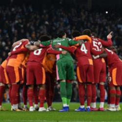 Galatasaray'ın yıldızı ayak bileğinden sakatlandı: Sezonu kapatabilir