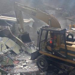 İBB keyfi kararıyla 5 &ccedil;ocuklu aileyi sokakta bıraktı! Yapı kayıt belgesi bulunan evi yıktı