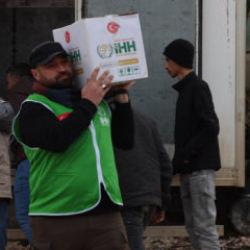 İHH, Ayn el Arab&rsquo;a (Kobani) yardım ulaştırmaya devam ediyor