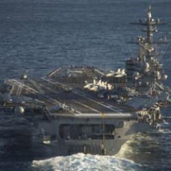 İran'dan ABD'ye savaş gemisi resti: 'Savunma kararlılığımızı etkilemez'