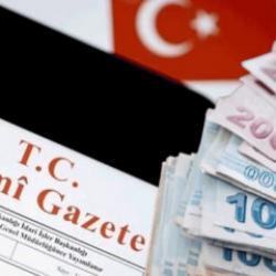 Milyonlarca emekliyi ilgilendiriyor! En d&uuml;ş&uuml;k emekli maaşı kararı Resmi Gazete'de