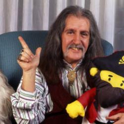 'Modern &Ccedil;ağ Ozanı' Mehmet Barış Man&ccedil;o'nun 56 yıllık ser&uuml;veni