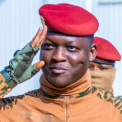 Burkina Faso'da t&uuml;m siyasi partiler kapatıldı