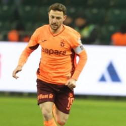 Mustafa Eskihella&ccedil;: 'Lionel Messi ile sohbet etmek isterdim'