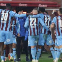 Trabzonspor evinde rakiplerine şans tanımıyor