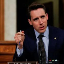 ABD'li Senat&ouml;r Hawley'den Netflix'e eleştiri! 'Beni rahatsız ediyor'