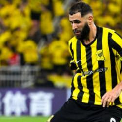 Benzema'dan s&uuml;rpriz imza! Transfer a&ccedil;ıklandı