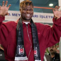 Beşiktaş'tan savunmaya 2 takviye! Transferler resmen a&ccedil;ıklandı