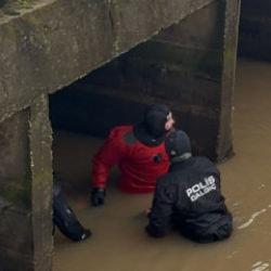Edirne'de sulama kanalına d&uuml;şen kamyonetin s&uuml;r&uuml;c&uuml;s&uuml; hayatını kaybetti