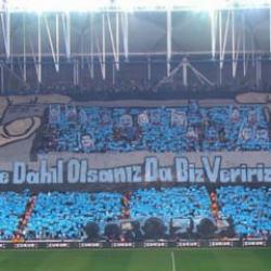 Efsane takımdan tarihi karar! Kul&uuml;b&uuml; taraftara devrettiler