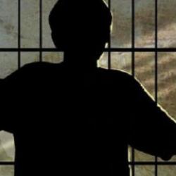 Emsal su&ccedil;a s&uuml;r&uuml;klenen &ccedil;ocuk kararı: Okul saatleri dışında ev hapsi ve elektronik kelep&ccedil;e