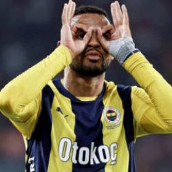 Fenerbah&ccedil;e'de En-Nesyri'nin vedası resmileşti! Yeni takımı a&ccedil;ıklandı