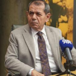 Galatasaray Başkanı &Ouml;zbek, AA'nın "Yılın Kareleri" oylamasına katıldı